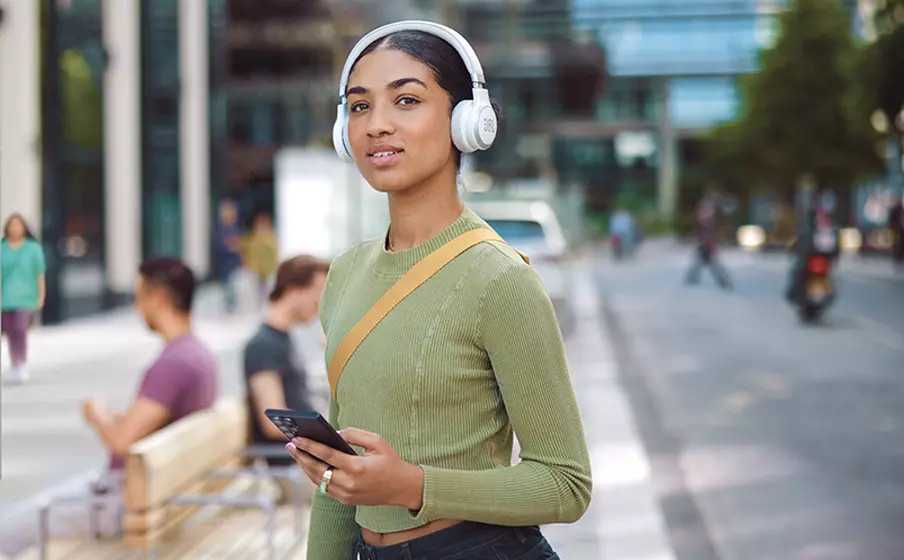 Garso evoliucija –  nuo pirmųjų garsiakalbių iki šiuolaikinių audio sprendimų